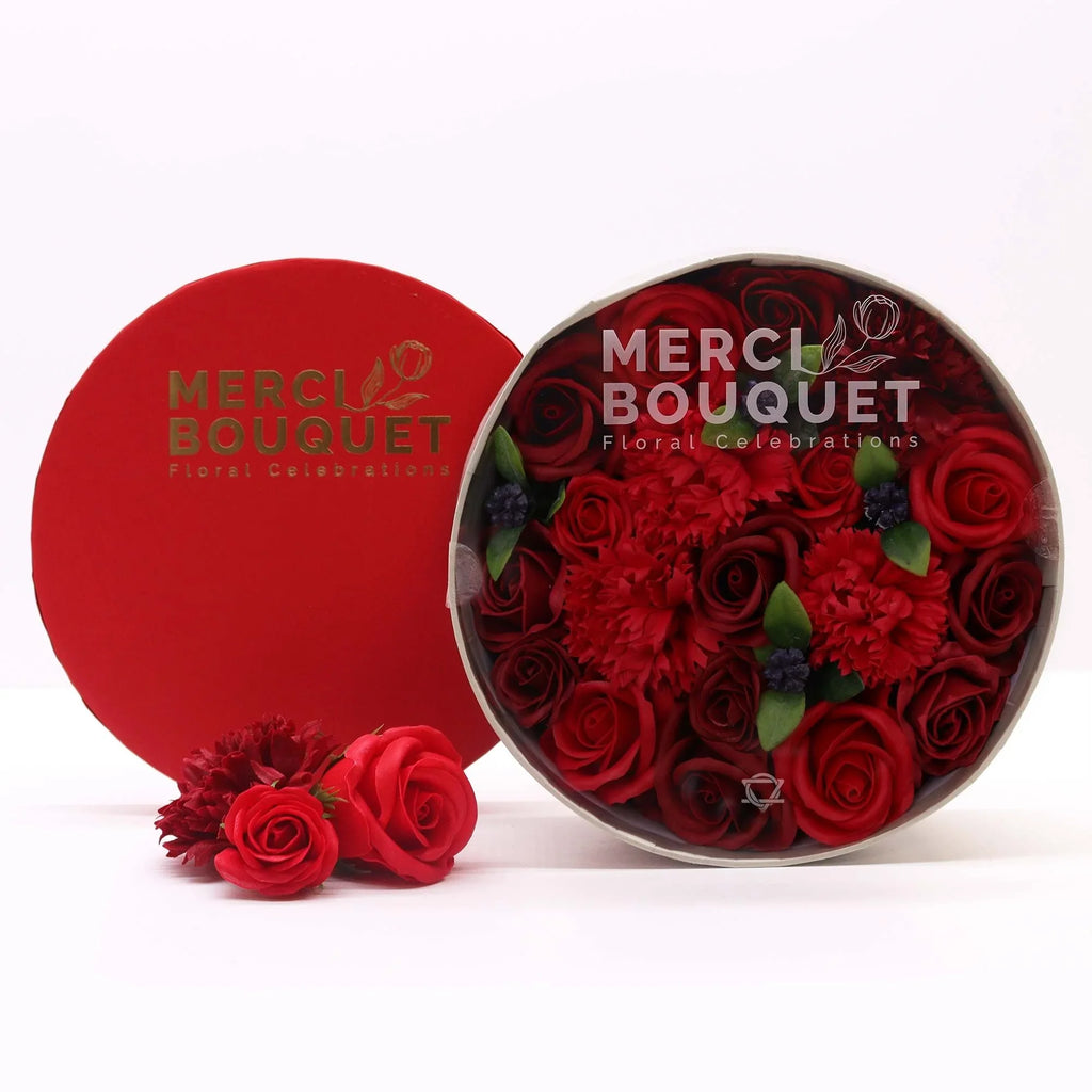 Red Roses Round Box Round Box - Classic Red Roses – Spirit & Bliss